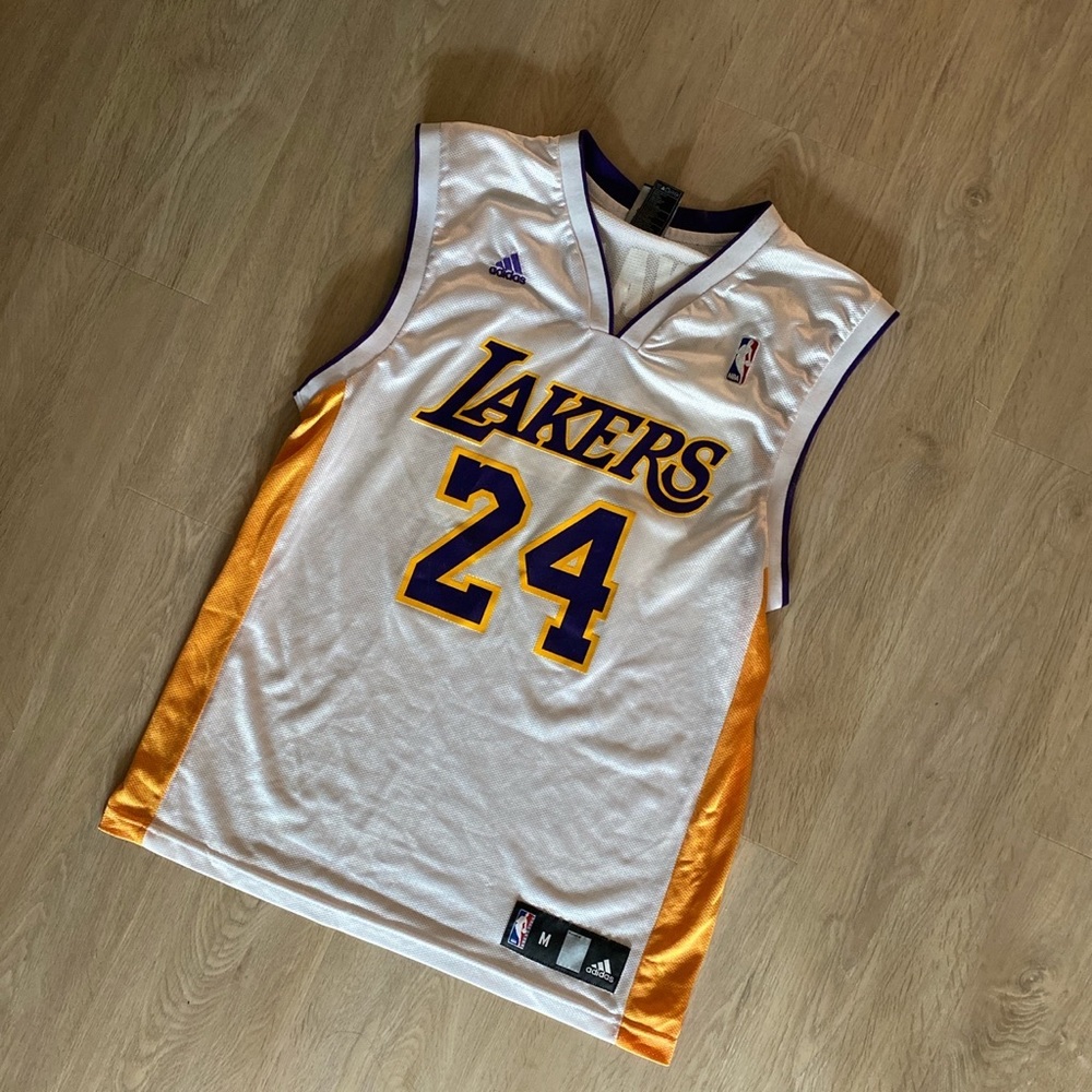 Kobe Bryant Lakers Jersey